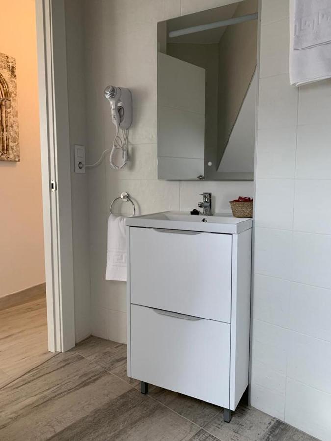 Apartamento Los Arcos Льянес Екстер'єр фото