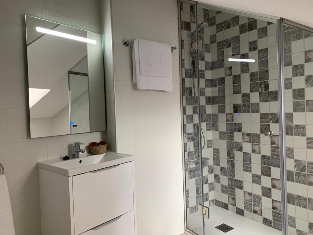 Apartamento Los Arcos Льянес Екстер'єр фото